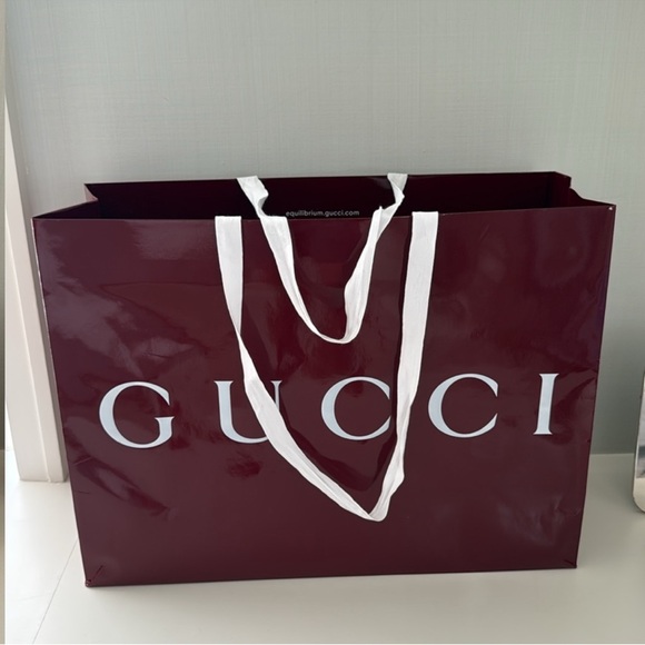 Gucci Deep Red gift with White Handles new - Picture 10 of 10